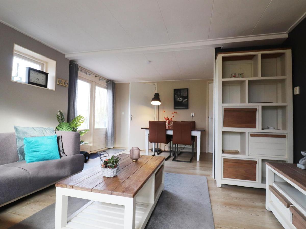 Fine Holiday Home In Donkerbroek Bagian luar foto