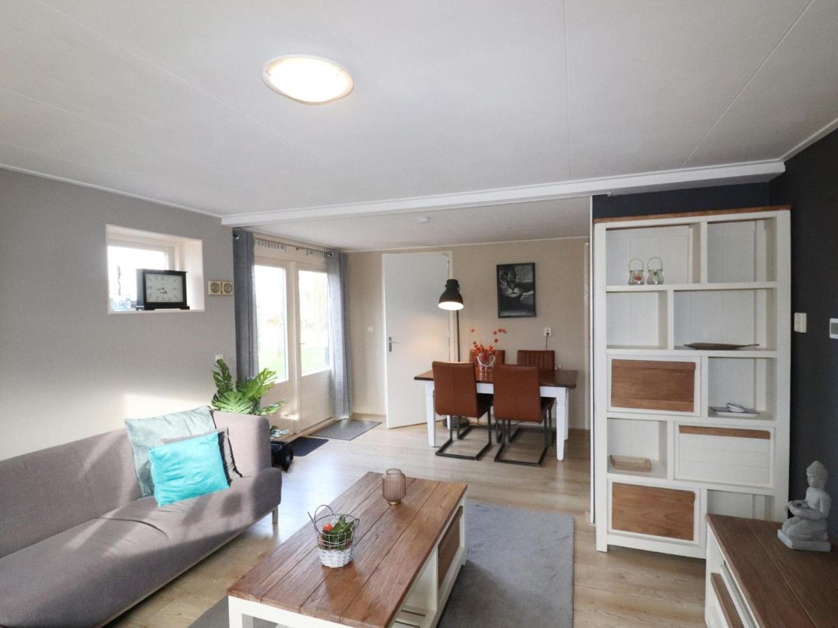 Fine Holiday Home In Donkerbroek Bagian luar foto