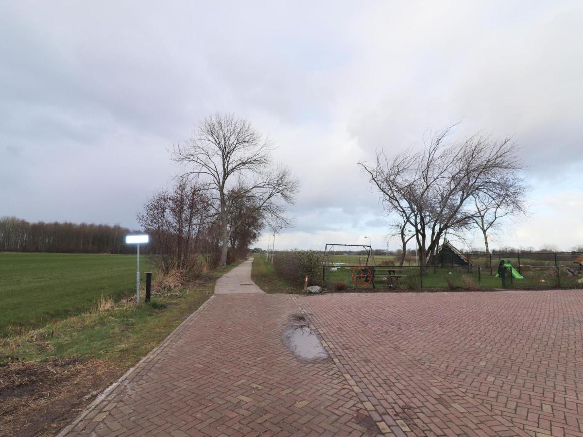 Fine Holiday Home In Donkerbroek Bagian luar foto
