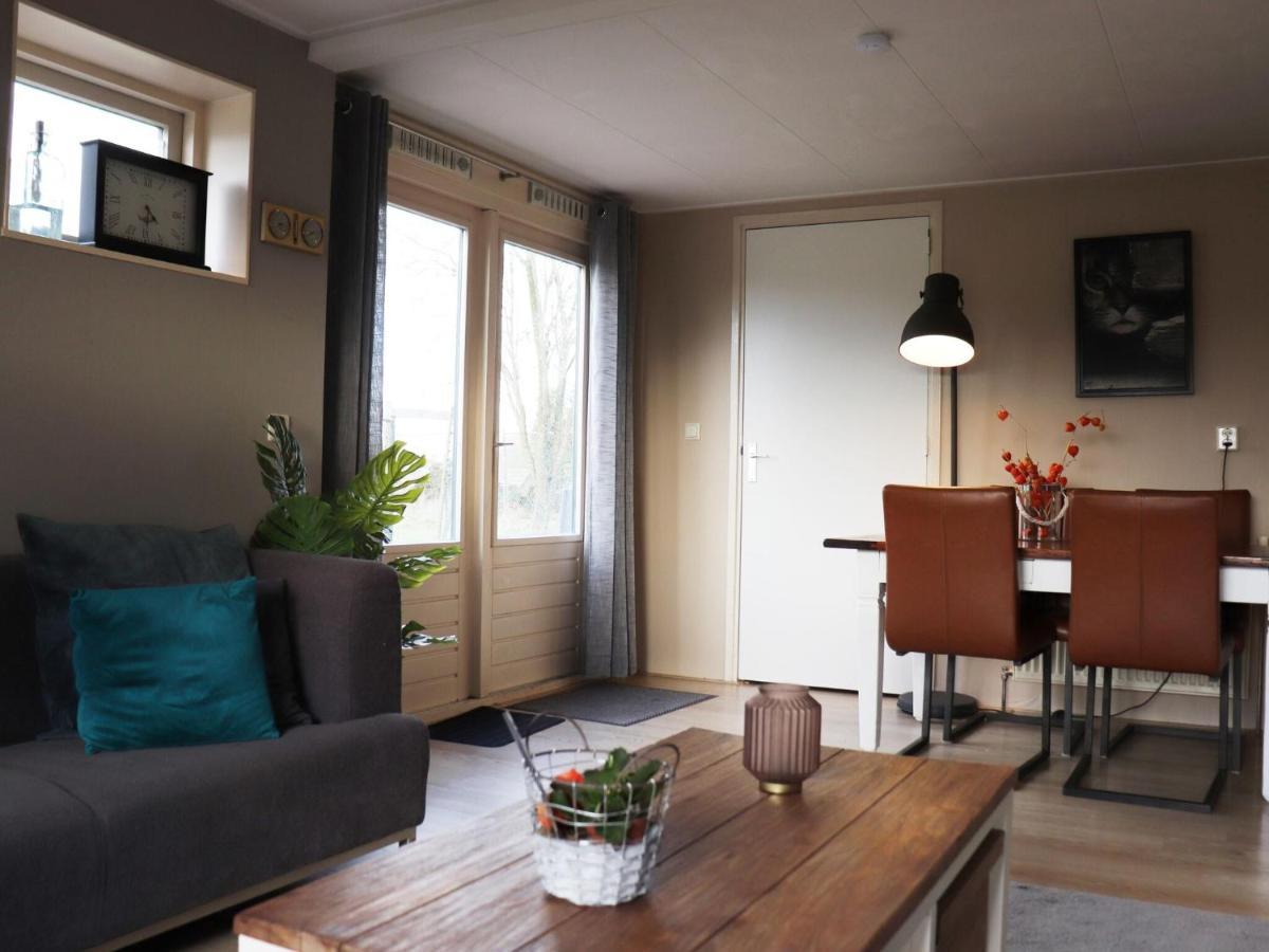 Fine Holiday Home In Donkerbroek Bagian luar foto